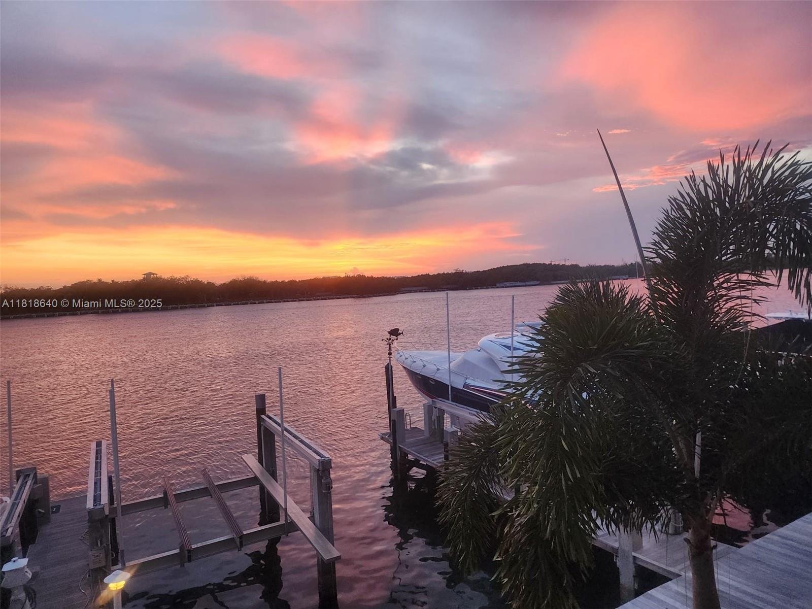 Hollywood, Florida, 33019, United States, 3 Bedrooms Bedrooms, ,4 BathroomsBathrooms,Residential,Active,1852751