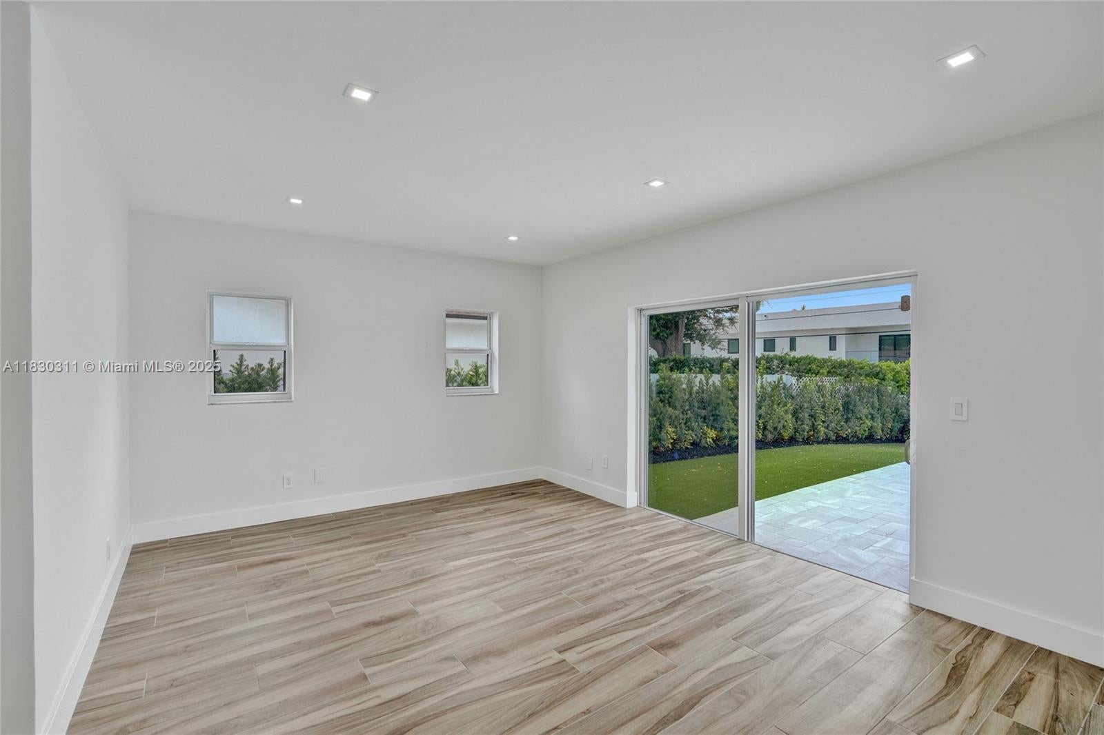 Miami, Florida, 33179, United States, 5 Bedrooms Bedrooms, ,5 BathroomsBathrooms,Residential,Active,1889008