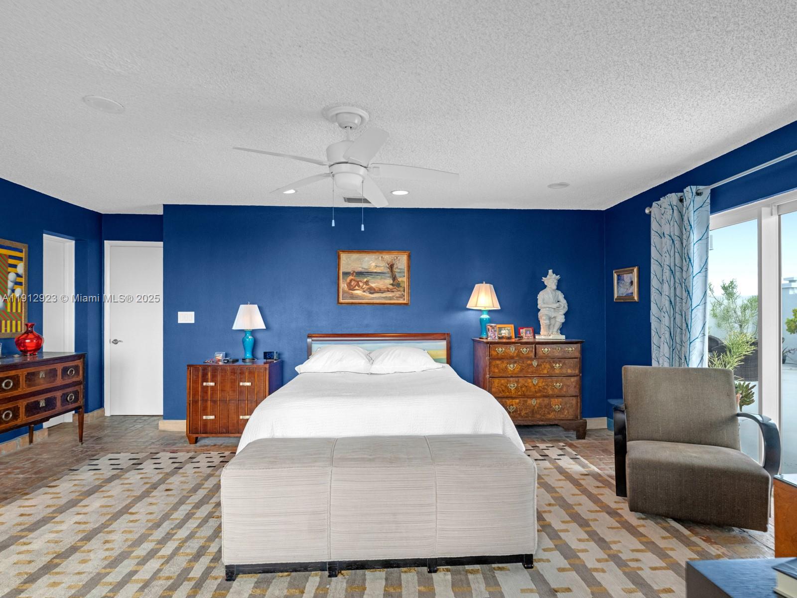 Hollywood, Florida, 33019, United States, 3 Bedrooms Bedrooms, ,3 BathroomsBathrooms,Residential,Active,1992553