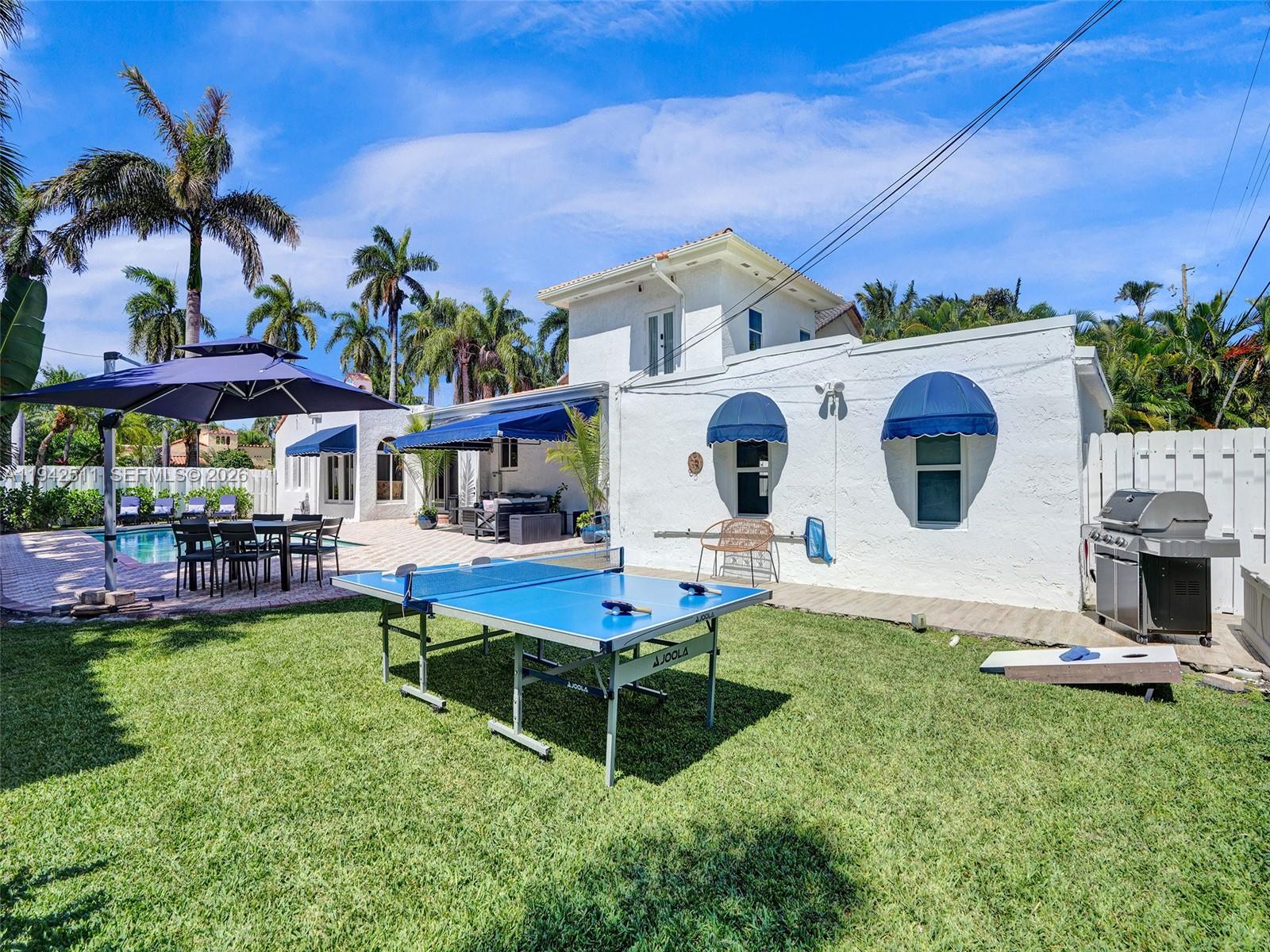 Hollywood, Florida, 33019, United States, 5 Bedrooms Bedrooms, ,4 BathroomsBathrooms,Residential,Active,2009164