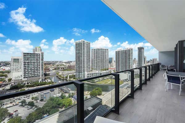 68 SE 6TH ST APT 2104, MIAMI, FL 33131, photo 2 of 34