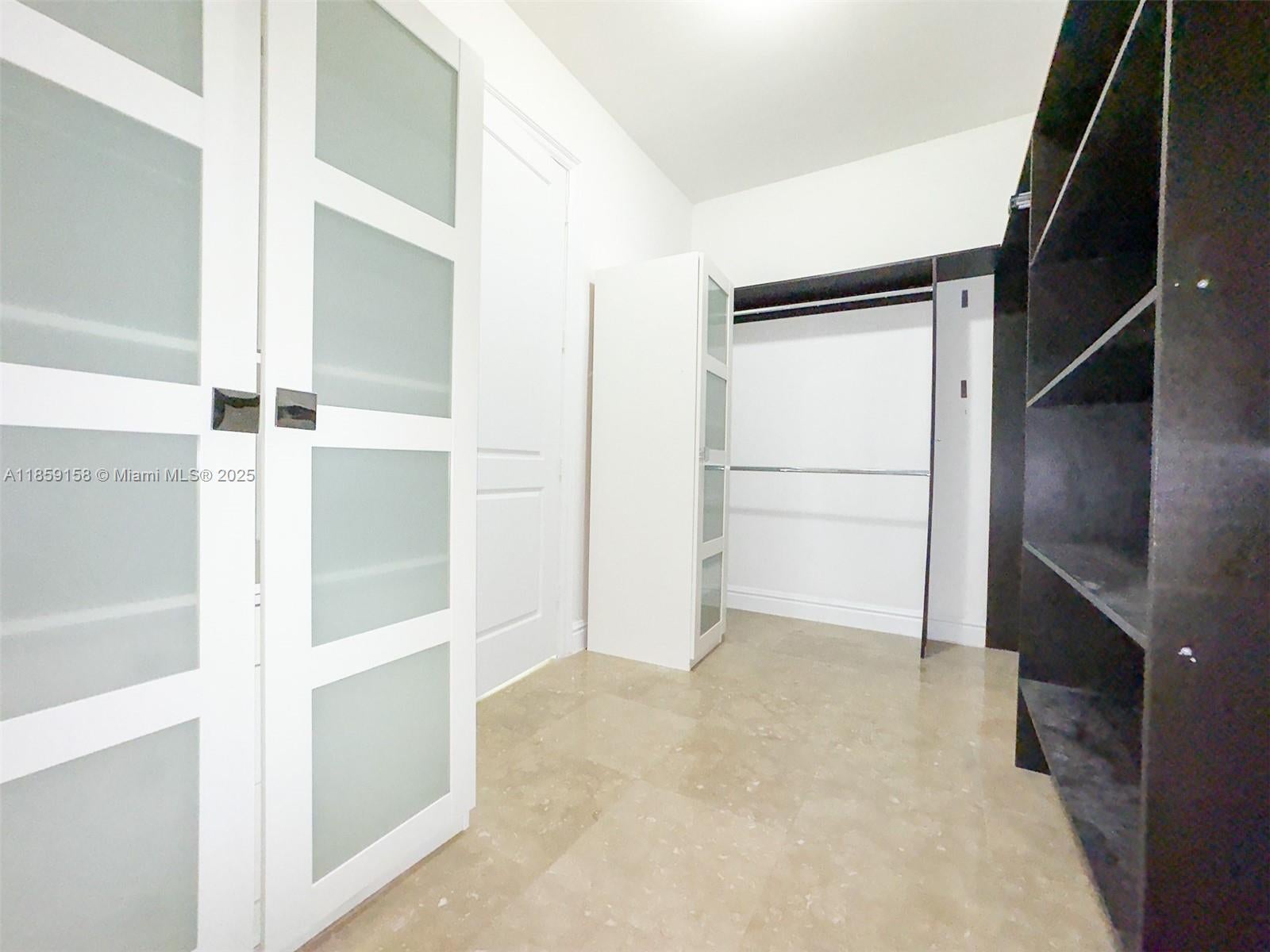 Pinecrest, Florida, 33156, United States, 4 Bedrooms Bedrooms, ,5 BathroomsBathrooms,Residential,Active,1914574