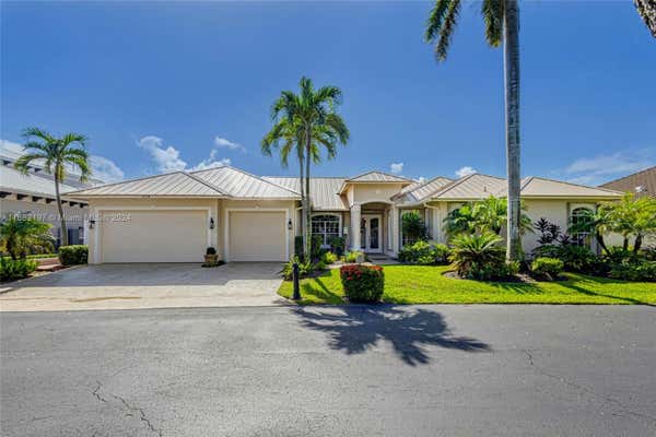 8294 SE LAGOON DR, HOBE SOUND, FL 33455 - Image 1