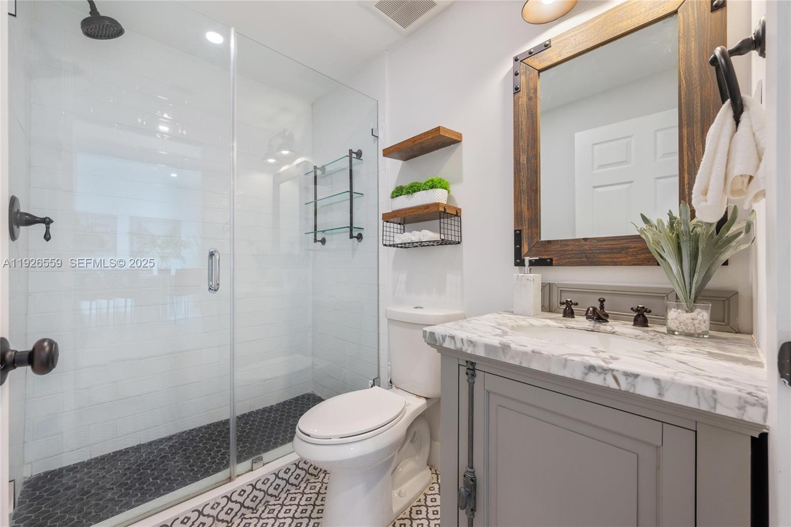 Coral Gables, Florida, 33134, United States, 3 Bedrooms Bedrooms, ,2 BathroomsBathrooms,Residential,Active,2002662