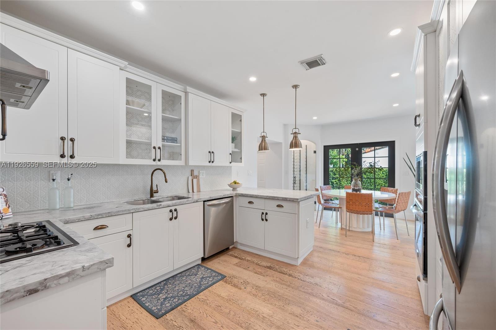 Coral Gables, Florida, 33134, United States, 3 Bedrooms Bedrooms, ,2 BathroomsBathrooms,Residential,Active,2002662