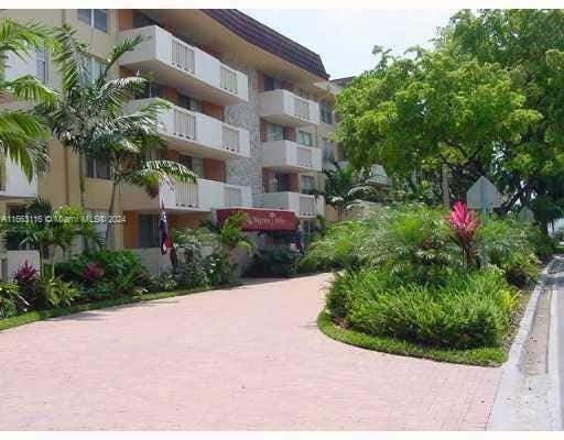 1800 SANS SOUCI BLVD APT 225, NORTH MIAMI, FL 33181 - Image 1