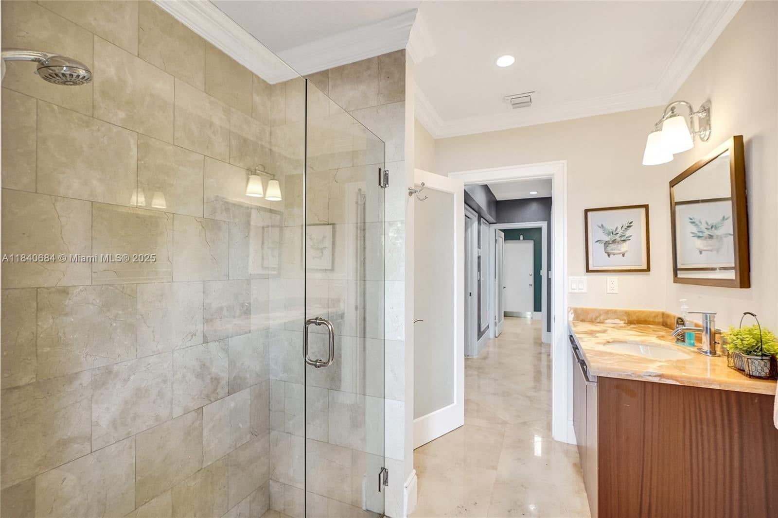 Miami, Florida, 33176, United States, 6 Bedrooms Bedrooms, ,4 BathroomsBathrooms,Residential,Active,1892592