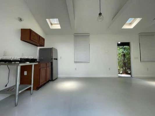 118 NW 24TH ST, MIAMI, FL 33127, photo 4 of 22