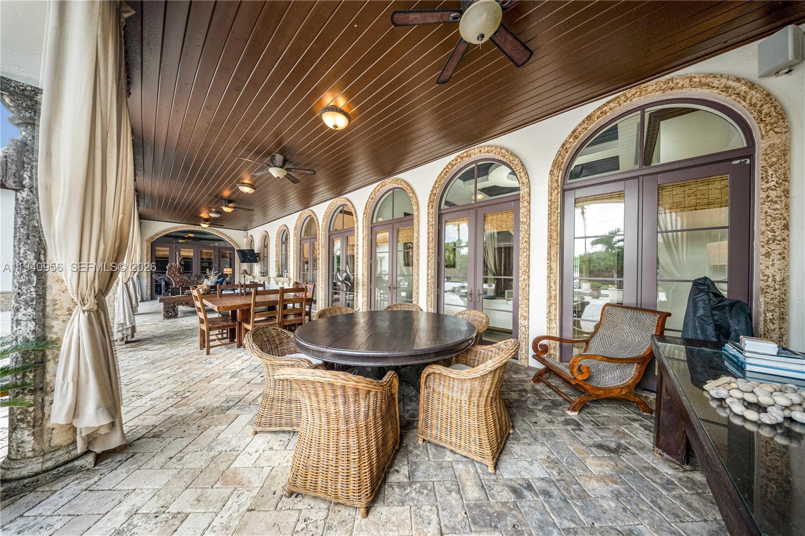 Miami, Florida, 33143, United States, 7 Bedrooms Bedrooms, ,8 BathroomsBathrooms,Residential,Active,2011877