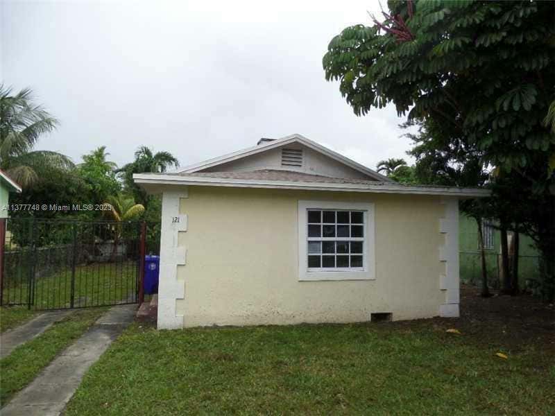 121 NW 68TH ST, MIAMI, FL 33150, photo 1 of 4