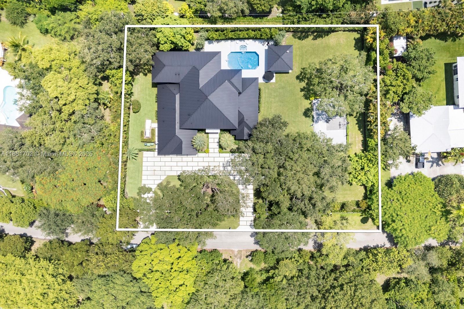 Pinecrest, Florida, 33156, United States, 5 Bedrooms Bedrooms, ,6 BathroomsBathrooms,Residential,Active,1945522