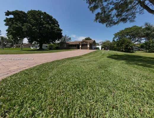 2901 SW 154TH LN, DAVIE, FL 33331, photo 2 of 35