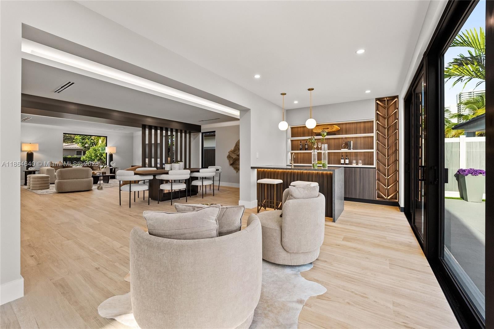 Fort Lauderdale, Florida, 33308, United States, 5 Bedrooms Bedrooms, ,4 BathroomsBathrooms,Residential,Active,1927651