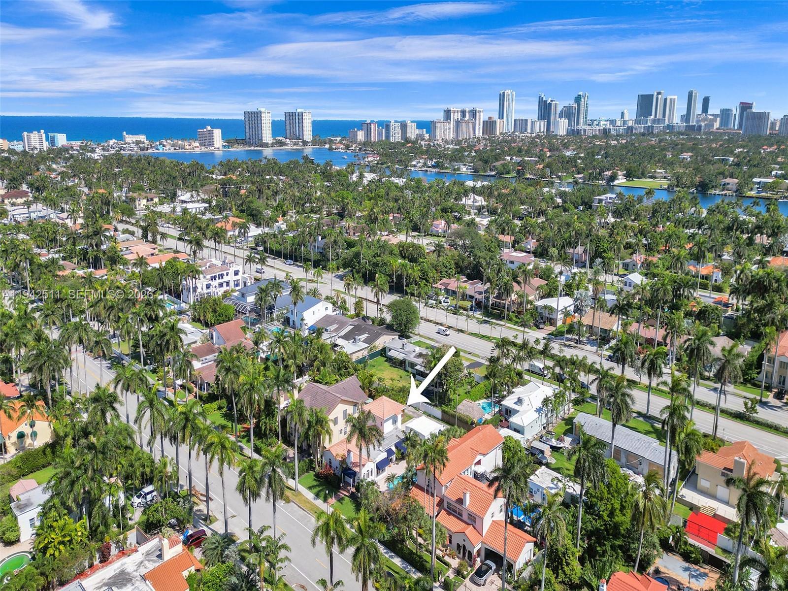 Hollywood, Florida, 33019, United States, 5 Bedrooms Bedrooms, ,4 BathroomsBathrooms,Residential,Active,2009164