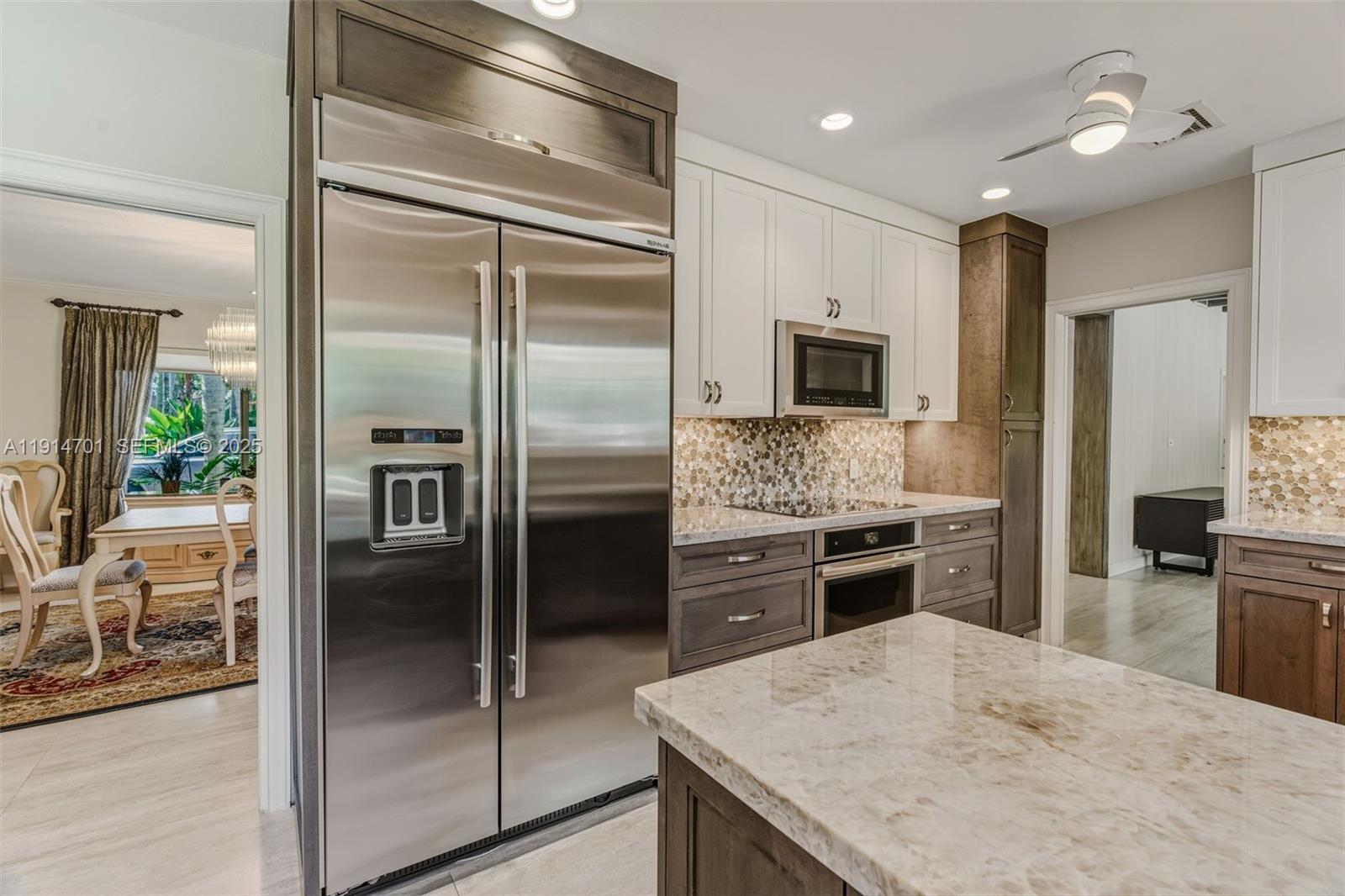 Miami, Florida, 33143, United States, 4 Bedrooms Bedrooms, ,4 BathroomsBathrooms,Residential,Active,1999929