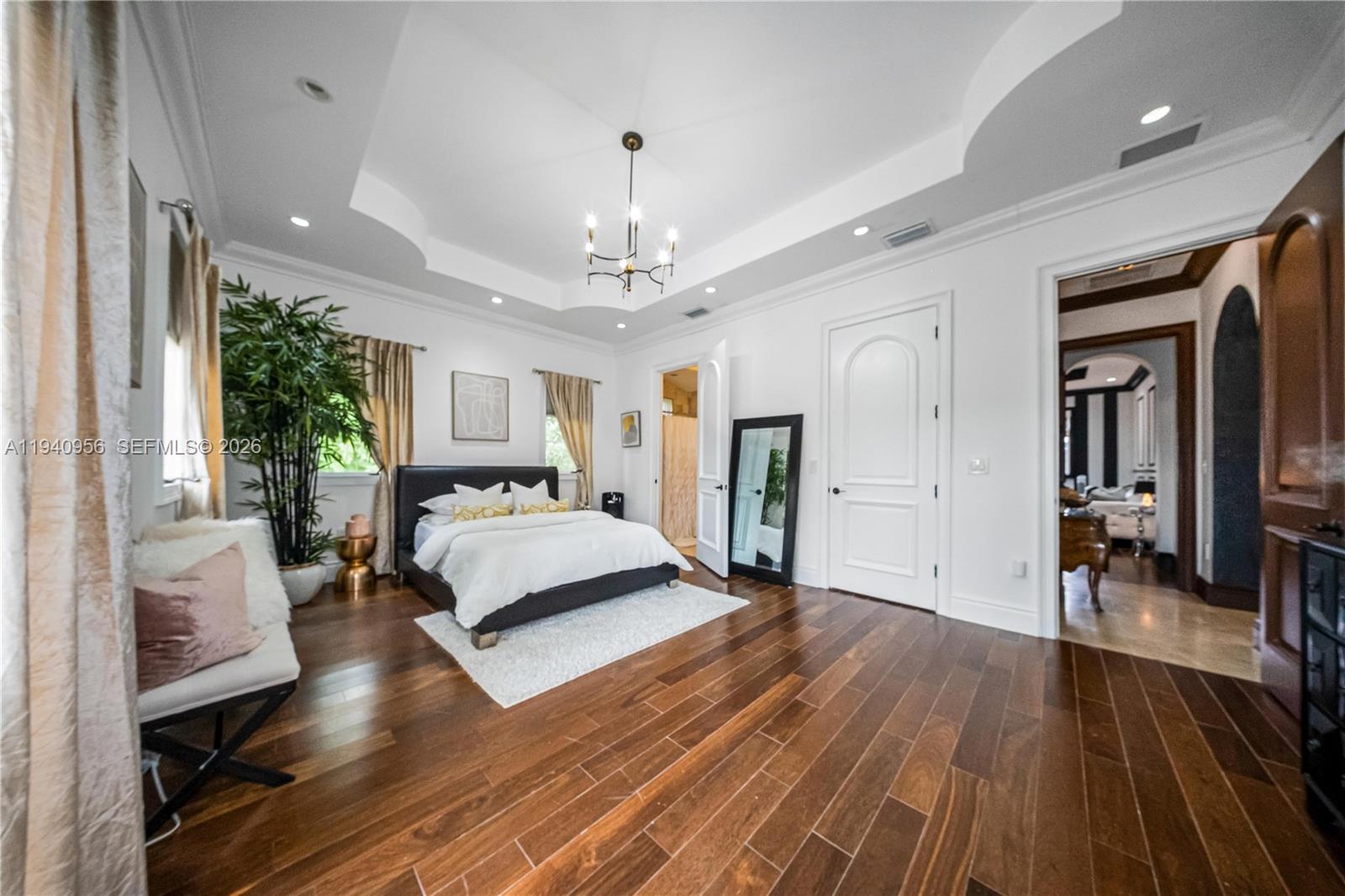 Miami, Florida, 33143, United States, 7 Bedrooms Bedrooms, ,8 BathroomsBathrooms,Residential,Active,2011877