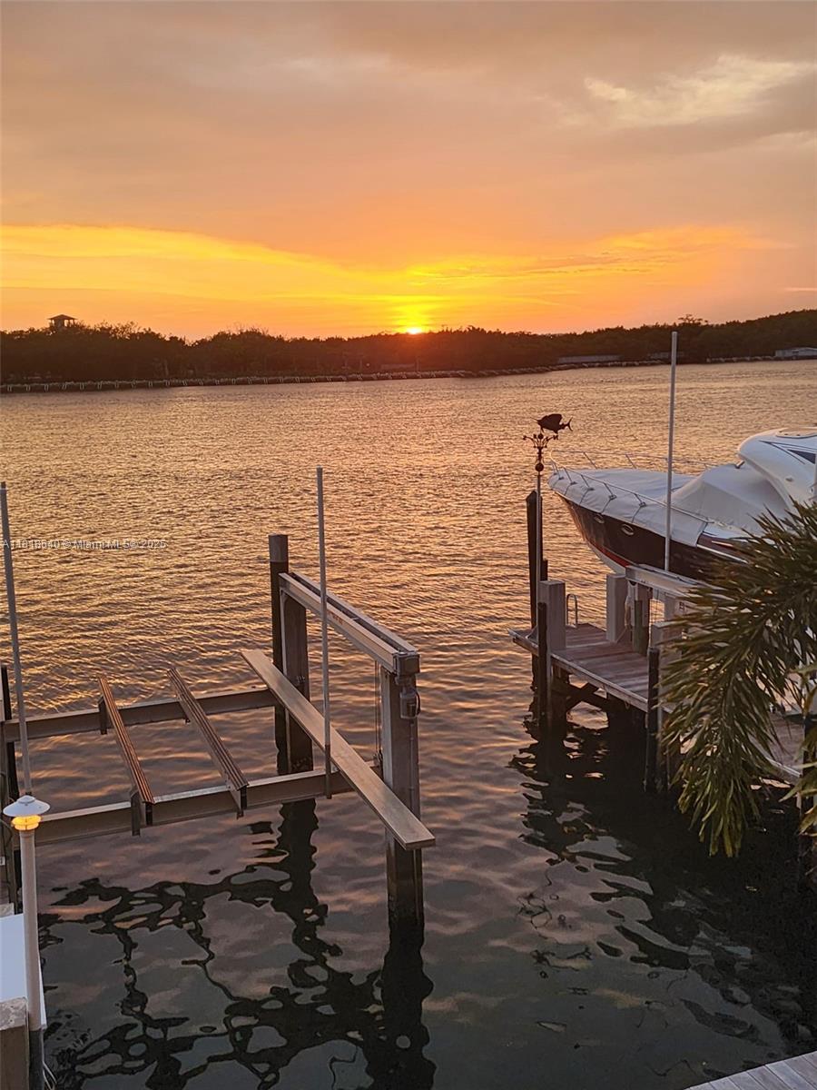Hollywood, Florida, 33019, United States, 3 Bedrooms Bedrooms, ,4 BathroomsBathrooms,Residential,Active,1852751
