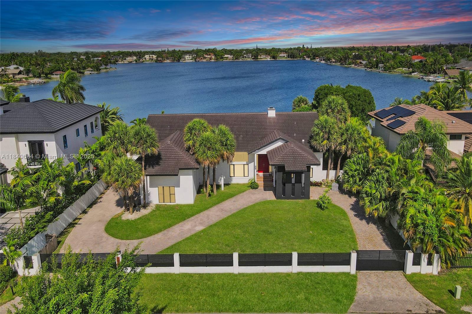 Miami, Florida, 33176, United States, 6 Bedrooms Bedrooms, ,4 BathroomsBathrooms,Residential,Active,1892592