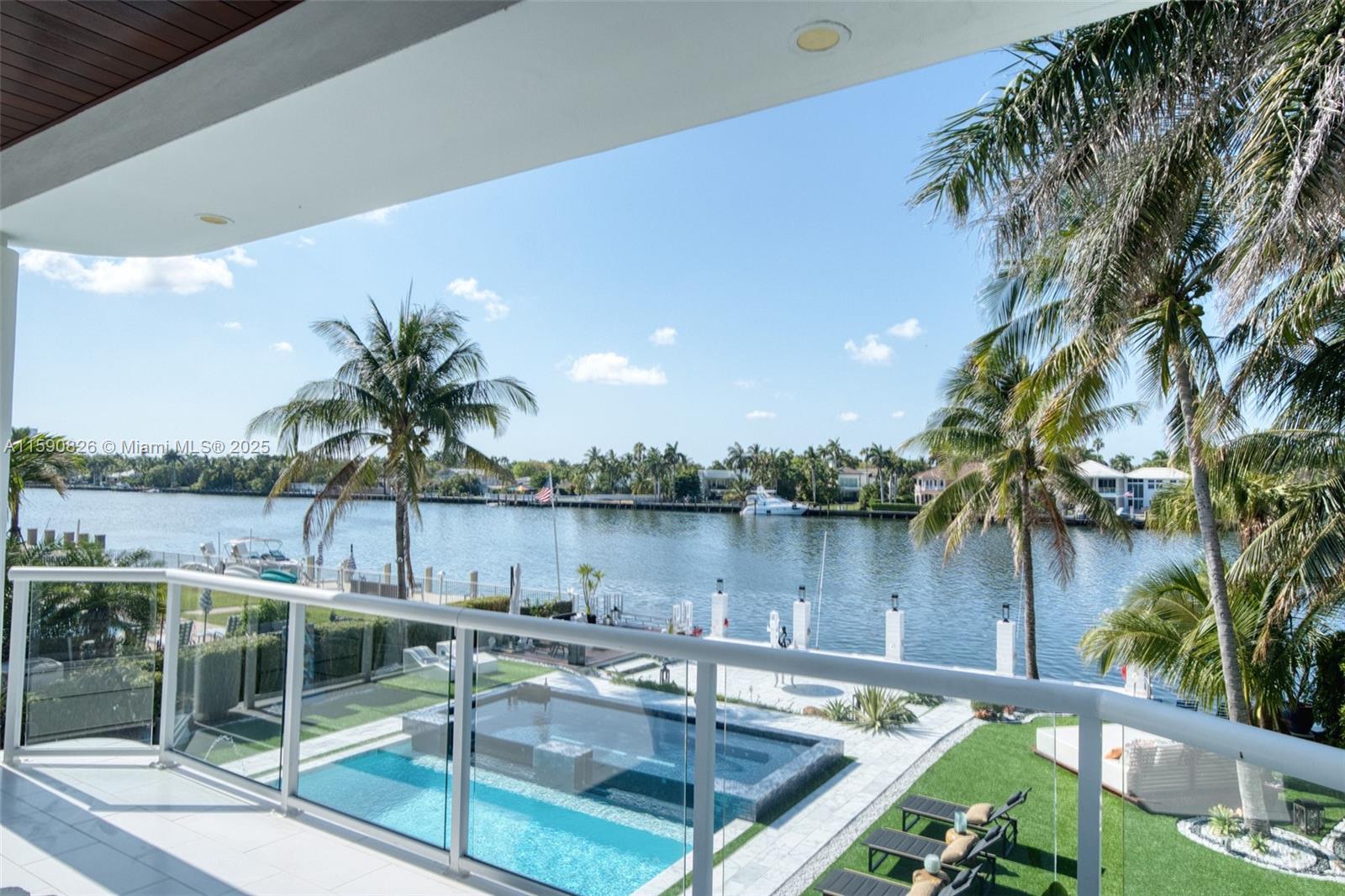 Hollywood, Florida, 33019, United States, 6 Bedrooms Bedrooms, ,6 BathroomsBathrooms,Residential,Pending,1756815