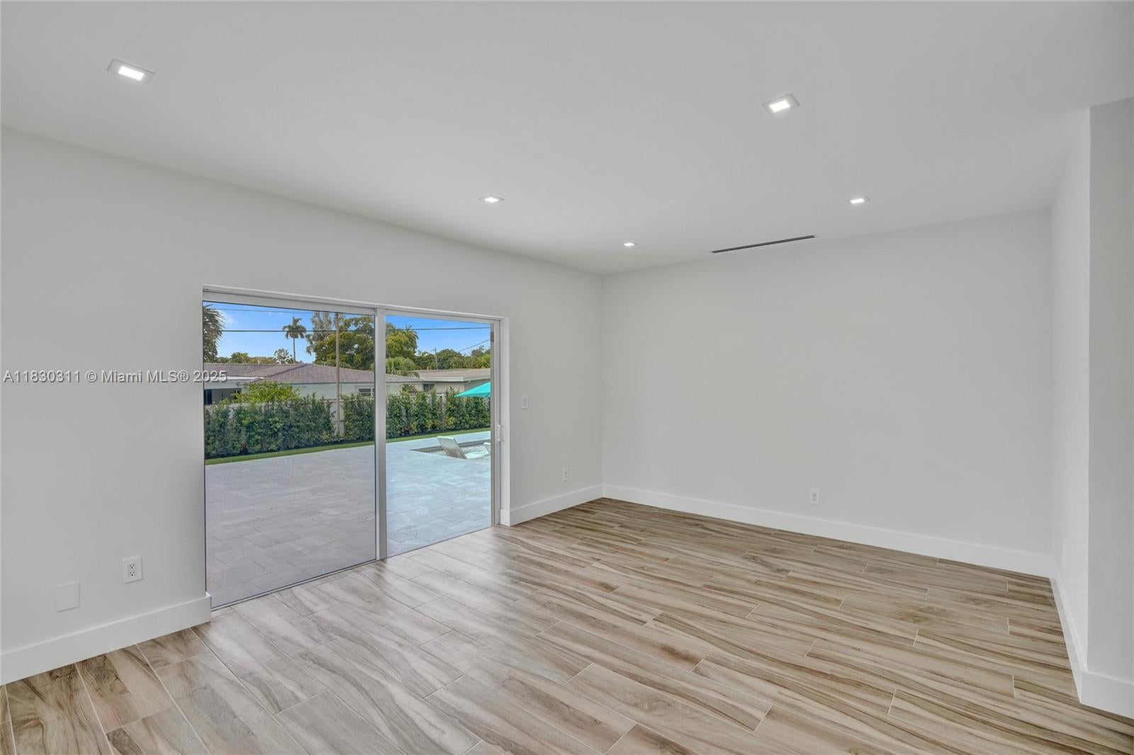 Miami, Florida, 33179, United States, 5 Bedrooms Bedrooms, ,5 BathroomsBathrooms,Residential,Active,1889008