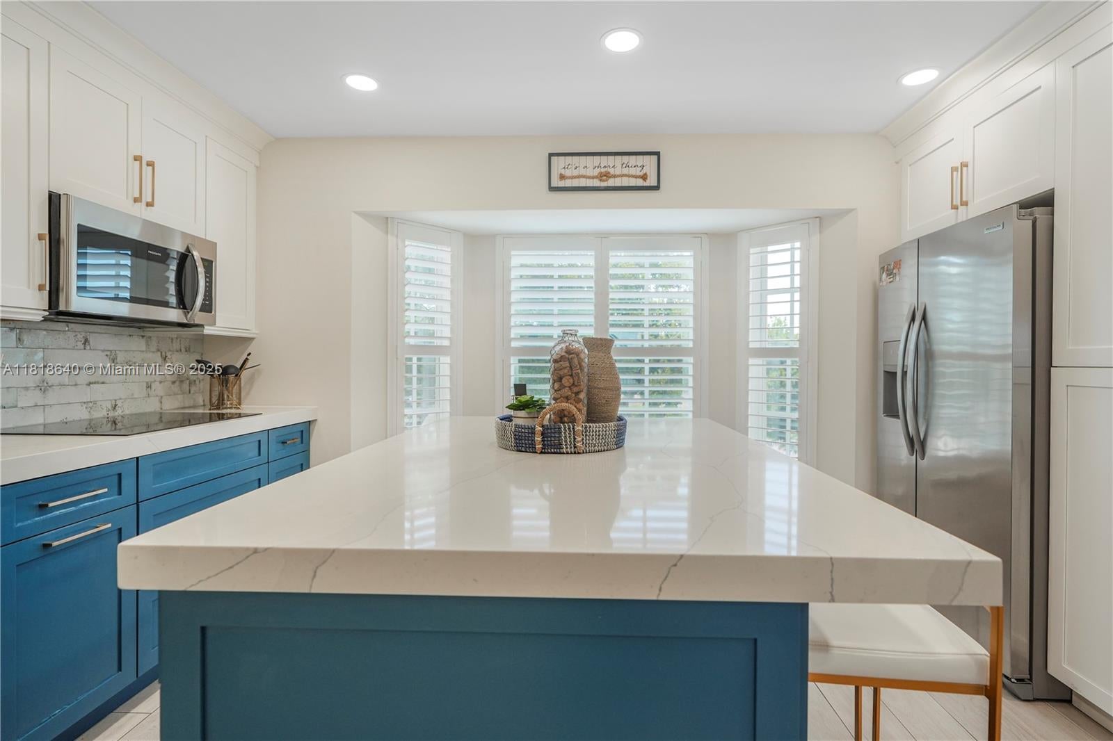 Hollywood, Florida, 33019, United States, 3 Bedrooms Bedrooms, ,4 BathroomsBathrooms,Residential,Active,1852751