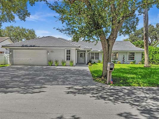 4744 NW 99TH TER, CORAL SPRINGS, FL 33076 - Image 1