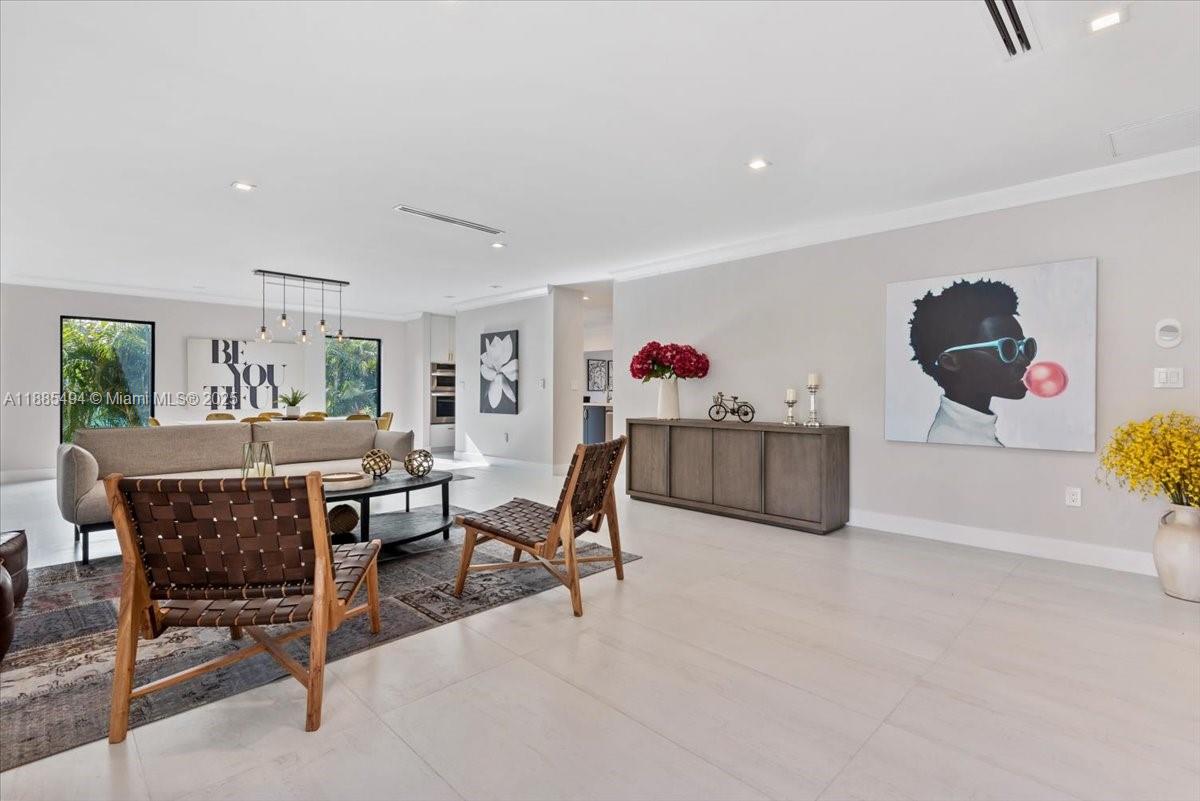 Hollywood, Florida, 33019, United States, 4 Bedrooms Bedrooms, ,4 BathroomsBathrooms,Residential,Active,1952986