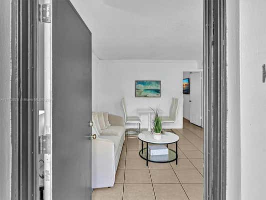 3901 SW 112TH AVE APT 11, MIAMI, FL 33165 - Image 1