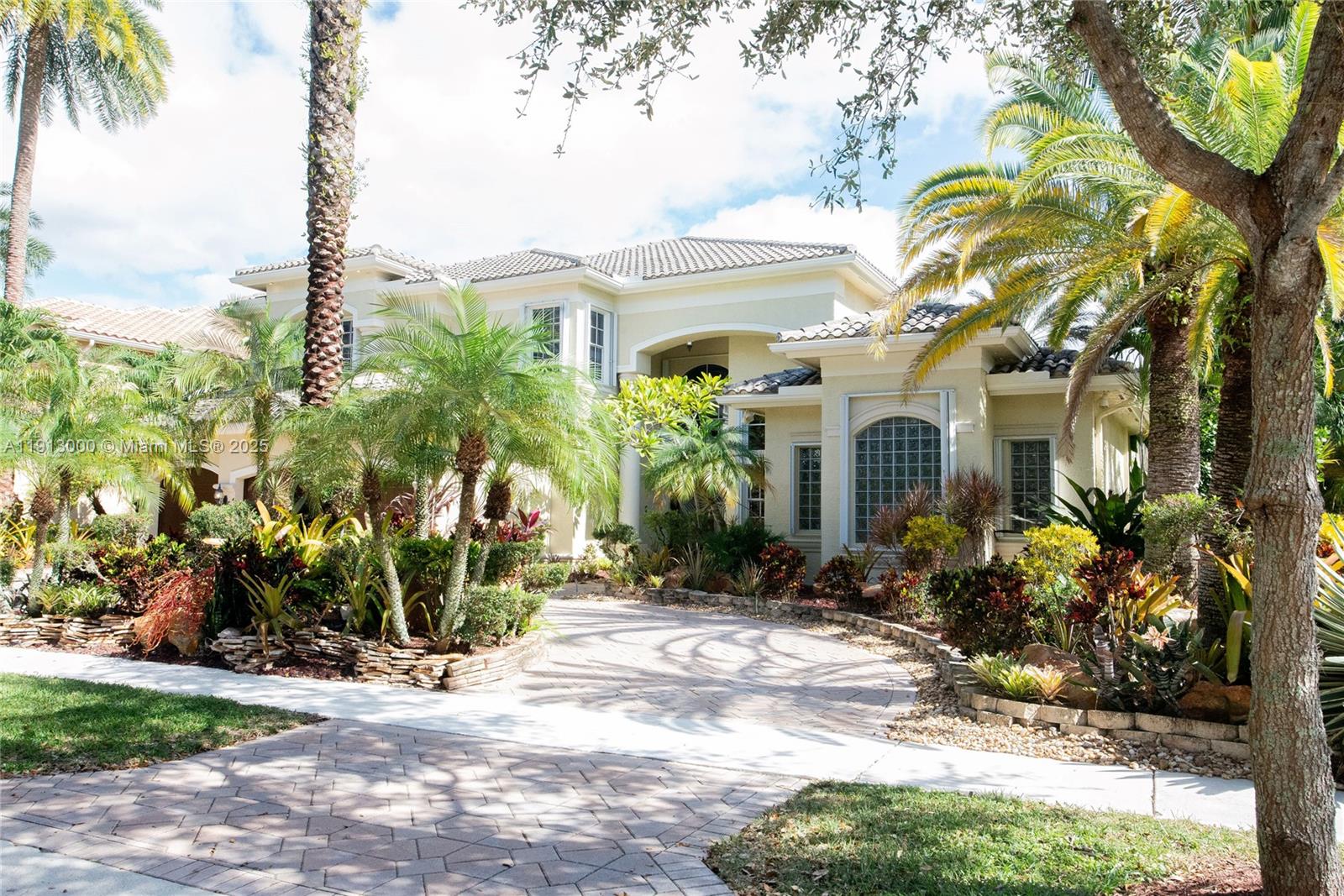 Boynton Beach, Florida, 33473, United States, 5 Bedrooms Bedrooms, ,5 BathroomsBathrooms,Residential,Active,1990581