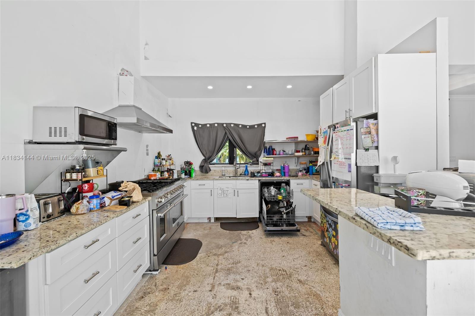 Fort Lauderdale, Florida, 33308, United States, 6 Bedrooms Bedrooms, ,5 BathroomsBathrooms,Residential,Active,1880026