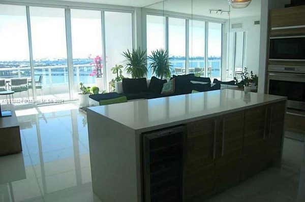 2020 N BAYSHORE DR APT 2204, MIAMI, FL 33137 - Image 1