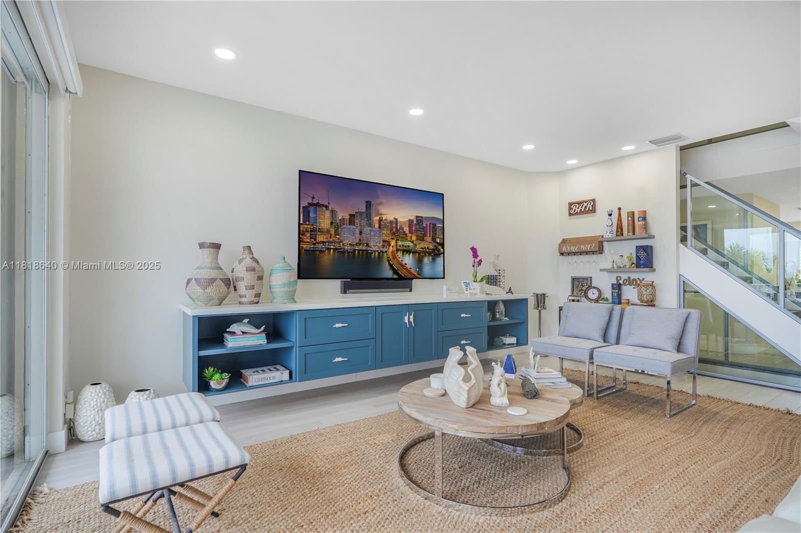 Hollywood, Florida, 33019, United States, 3 Bedrooms Bedrooms, ,4 BathroomsBathrooms,Residential,Active,1852751