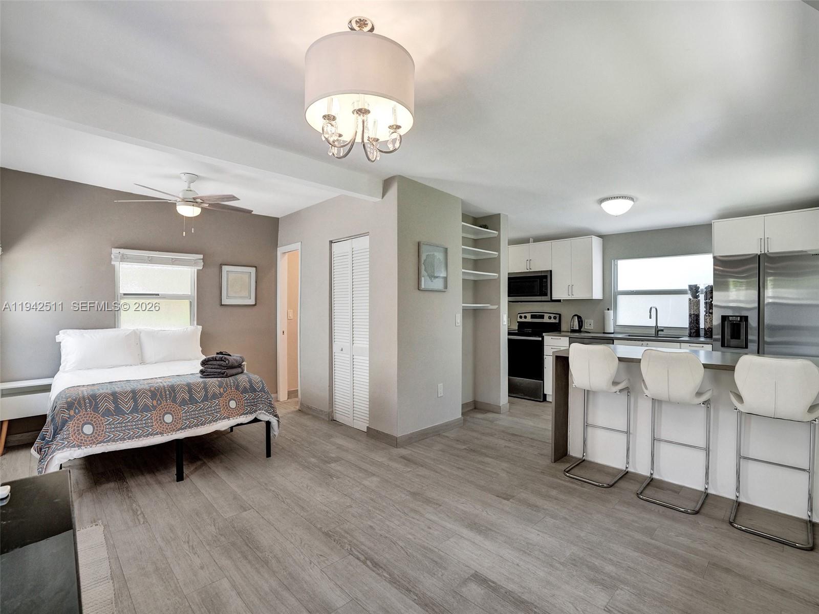 Hollywood, Florida, 33019, United States, 5 Bedrooms Bedrooms, ,4 BathroomsBathrooms,Residential,Active,2009164