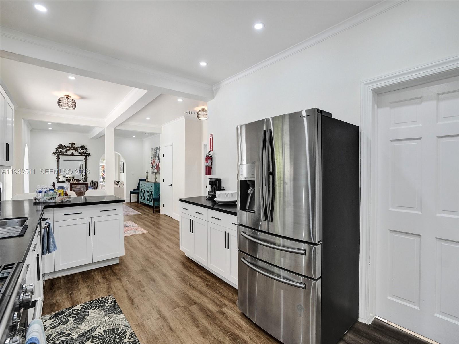 Hollywood, Florida, 33019, United States, 5 Bedrooms Bedrooms, ,4 BathroomsBathrooms,Residential,Active,2009164