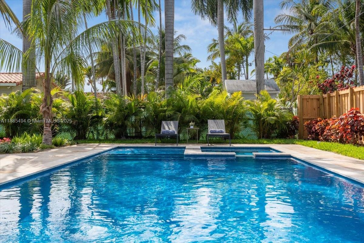 Hollywood, Florida, 33019, United States, 4 Bedrooms Bedrooms, ,4 BathroomsBathrooms,Residential,Active,1952986