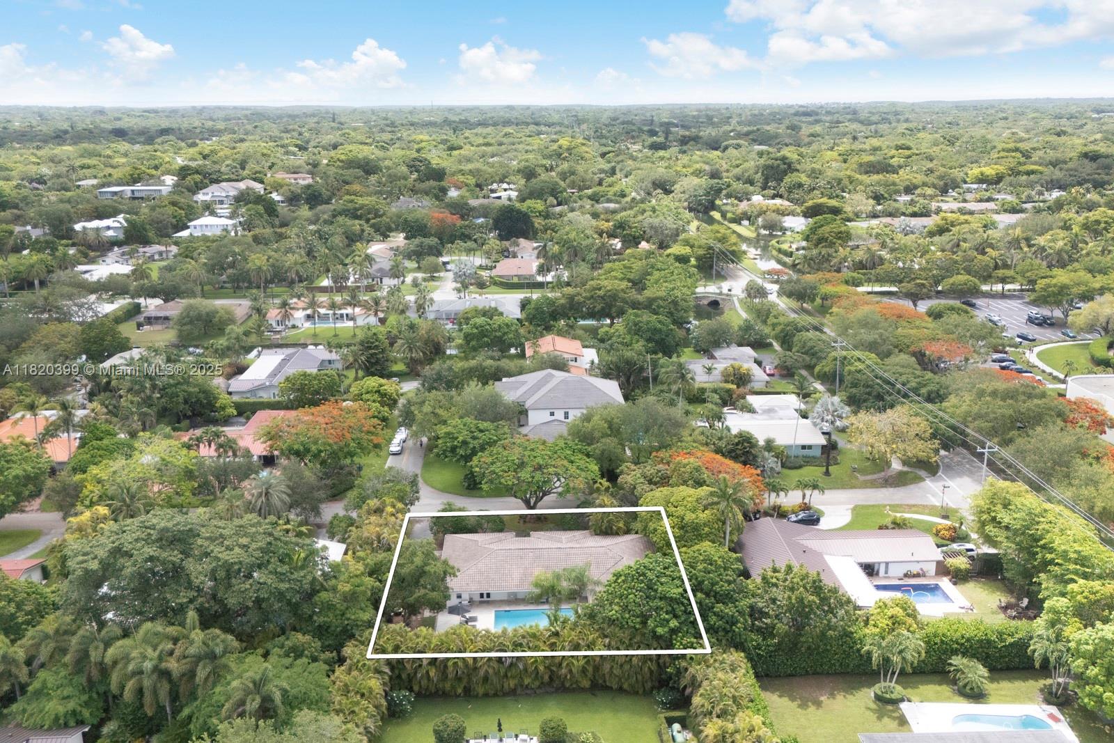 Pinecrest, Florida, 33156, United States, 4 Bedrooms Bedrooms, ,3 BathroomsBathrooms,Residential,Active,1990657