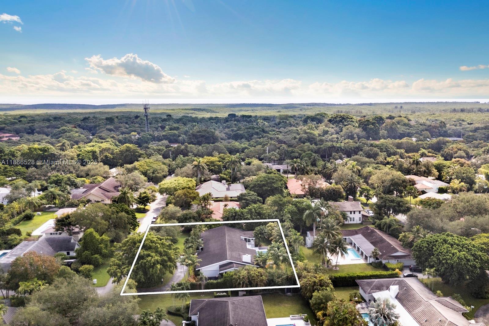 Coral Gables, Florida, 33156, United States, 4 Bedrooms Bedrooms, ,4 BathroomsBathrooms,Residential,Active,1927652