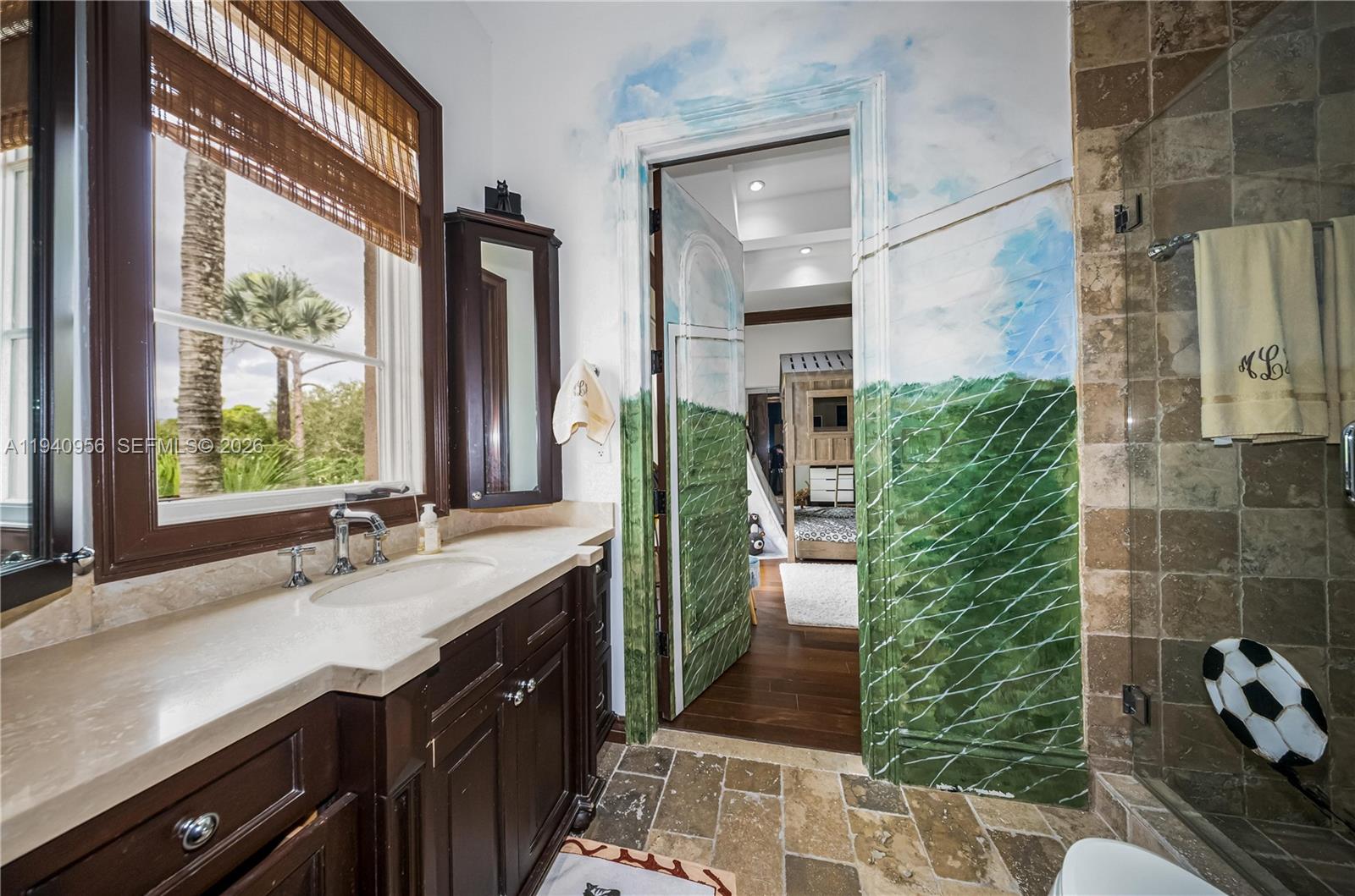 Miami, Florida, 33143, United States, 7 Bedrooms Bedrooms, ,8 BathroomsBathrooms,Residential,Active,2011877