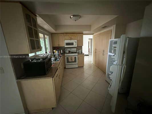 11821 NW 30TH PL, SUNRISE, FL 33323, photo 4 of 10