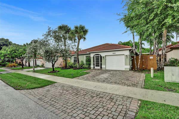 5520 NW 49TH AVE, COCONUT CREEK, FL 33073, photo 3 of 55