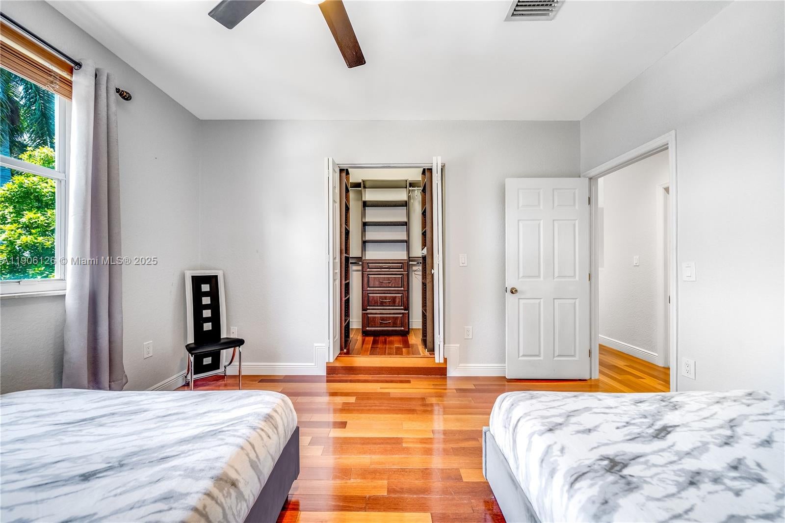 Hollywood, Florida, 33019, United States, 3 Bedrooms Bedrooms, ,3 BathroomsBathrooms,Residential,Active,1985592