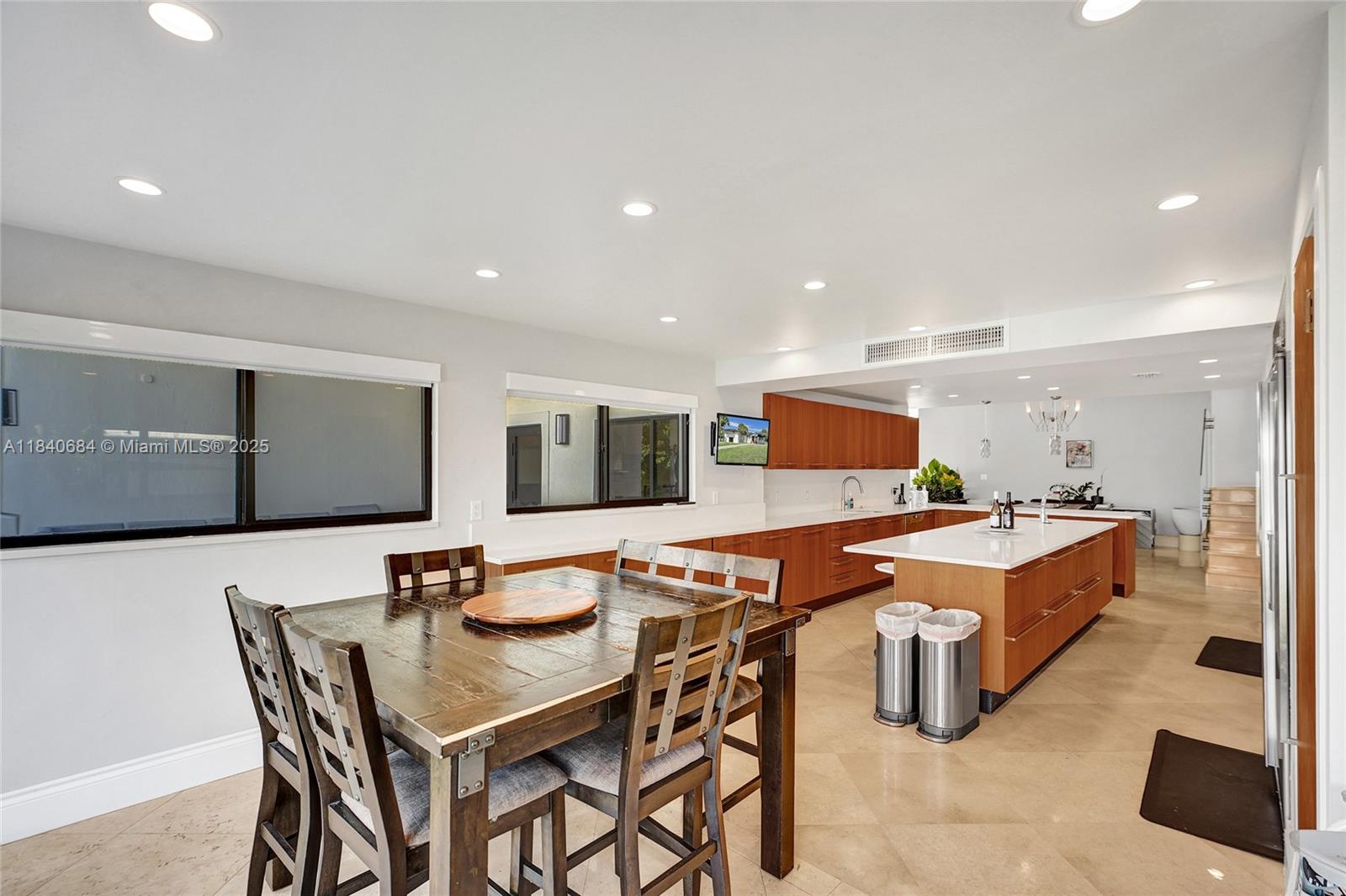 Miami, Florida, 33176, United States, 6 Bedrooms Bedrooms, ,4 BathroomsBathrooms,Residential,Active,1892592