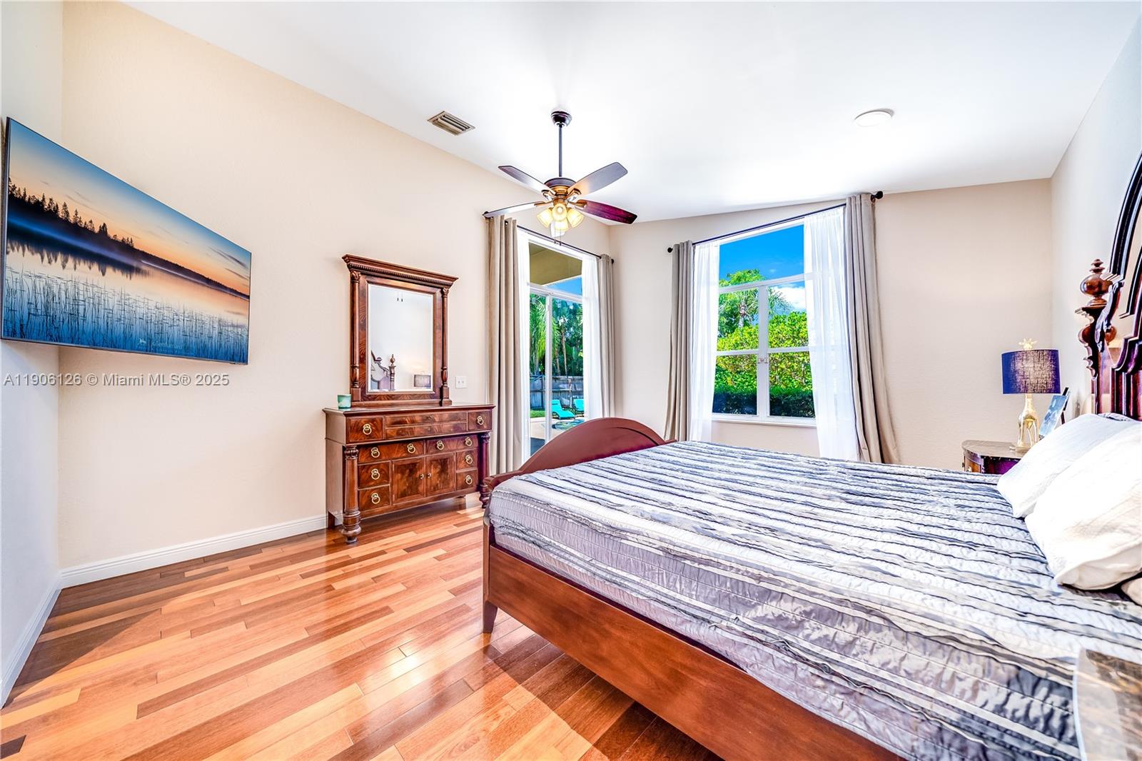 Hollywood, Florida, 33019, United States, 3 Bedrooms Bedrooms, ,3 BathroomsBathrooms,Residential,Active,1985592