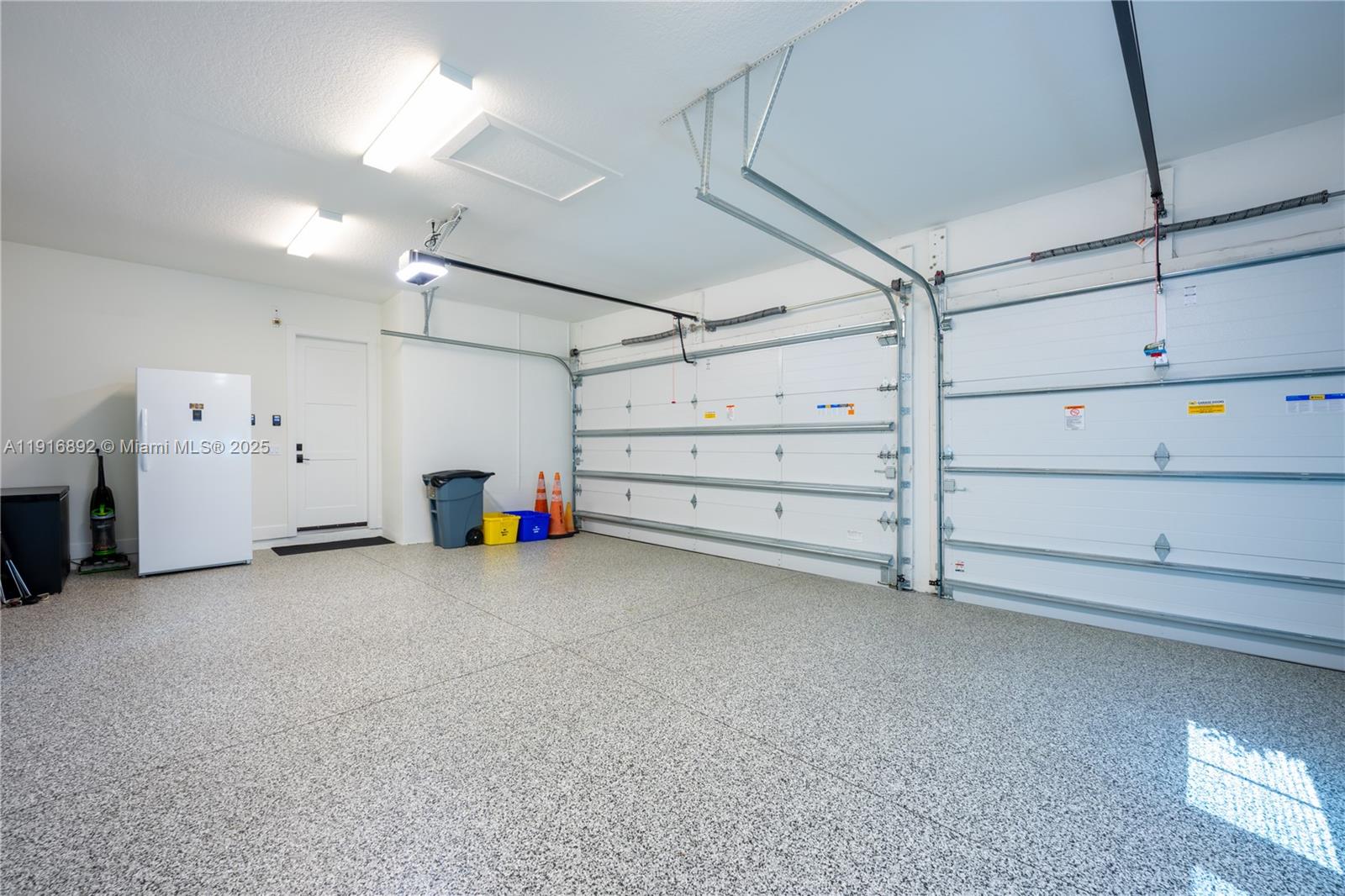 Palm Beach Gardens, Florida, 33418, United States, 5 Bedrooms Bedrooms, ,5 BathroomsBathrooms,Residential,Active,1995255