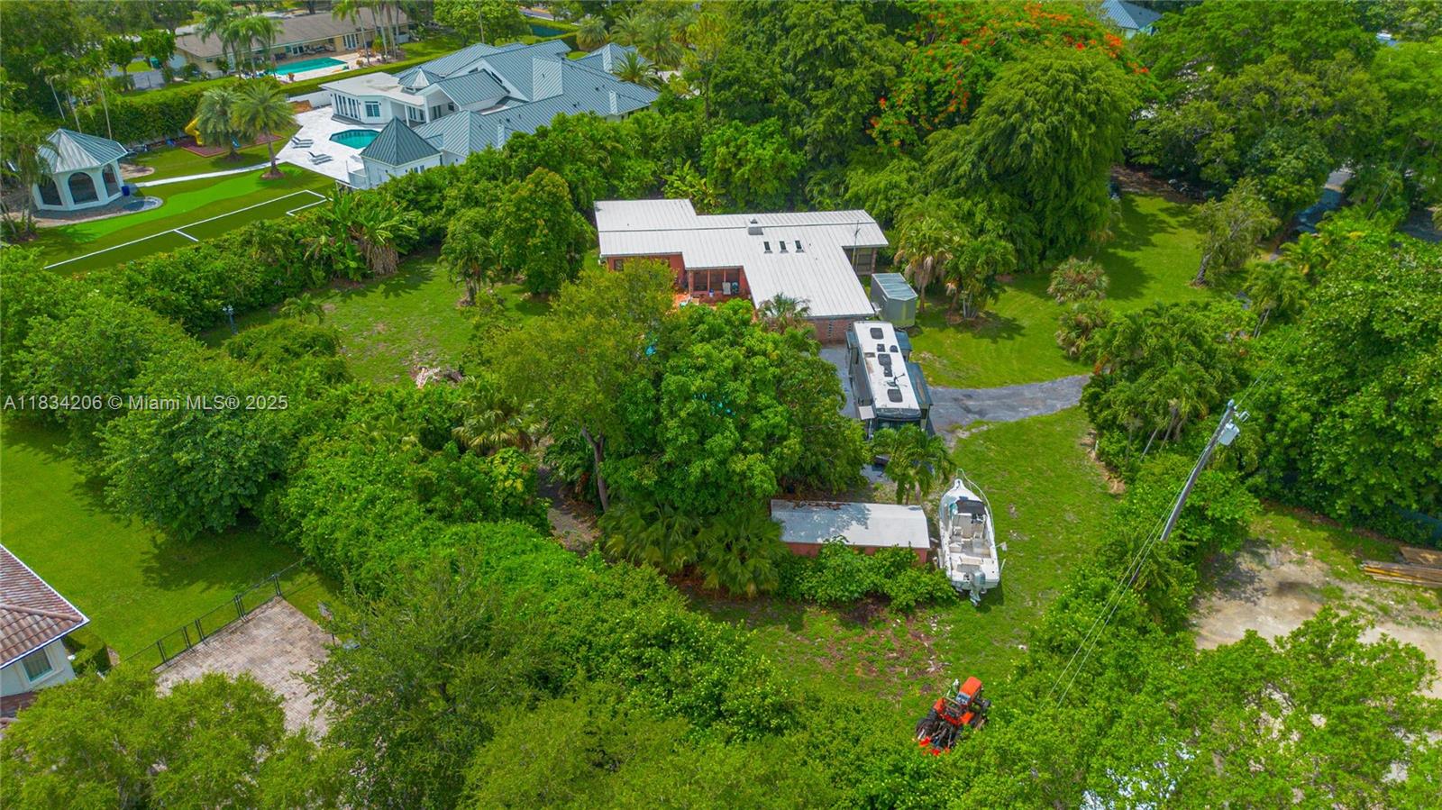 Pinecrest, Florida, 33156, United States, 3 Bedrooms Bedrooms, ,2 BathroomsBathrooms,Residential,Active,1884905