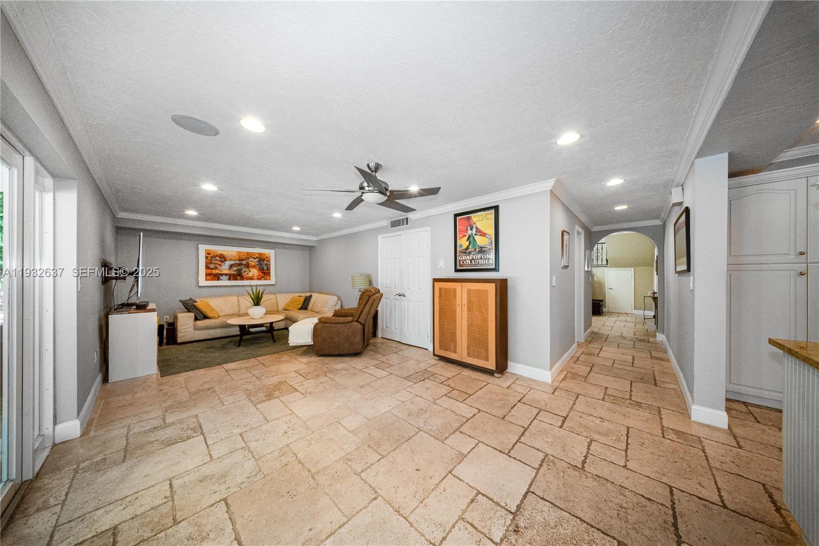 Miami, Florida, 33176, United States, 3 Bedrooms Bedrooms, ,3 BathroomsBathrooms,Residential,Active,2007081