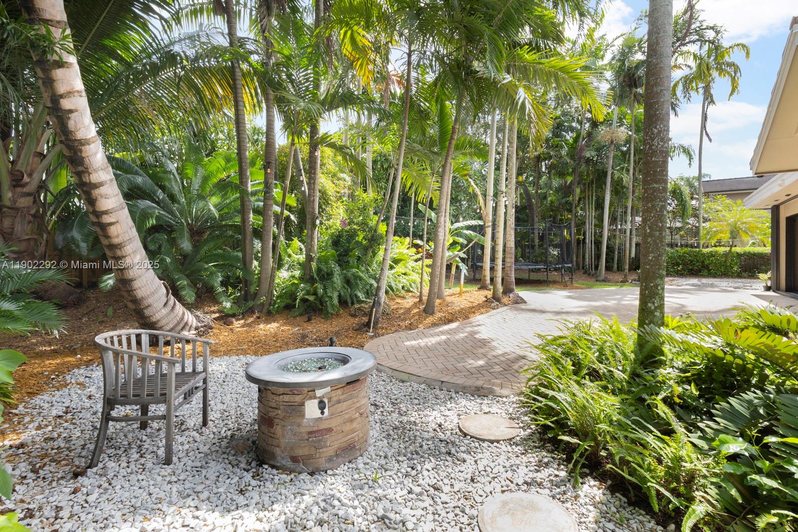 Pinecrest, Florida, 33156, United States, 4 Bedrooms Bedrooms, ,3 BathroomsBathrooms,Residential,Active,1969653