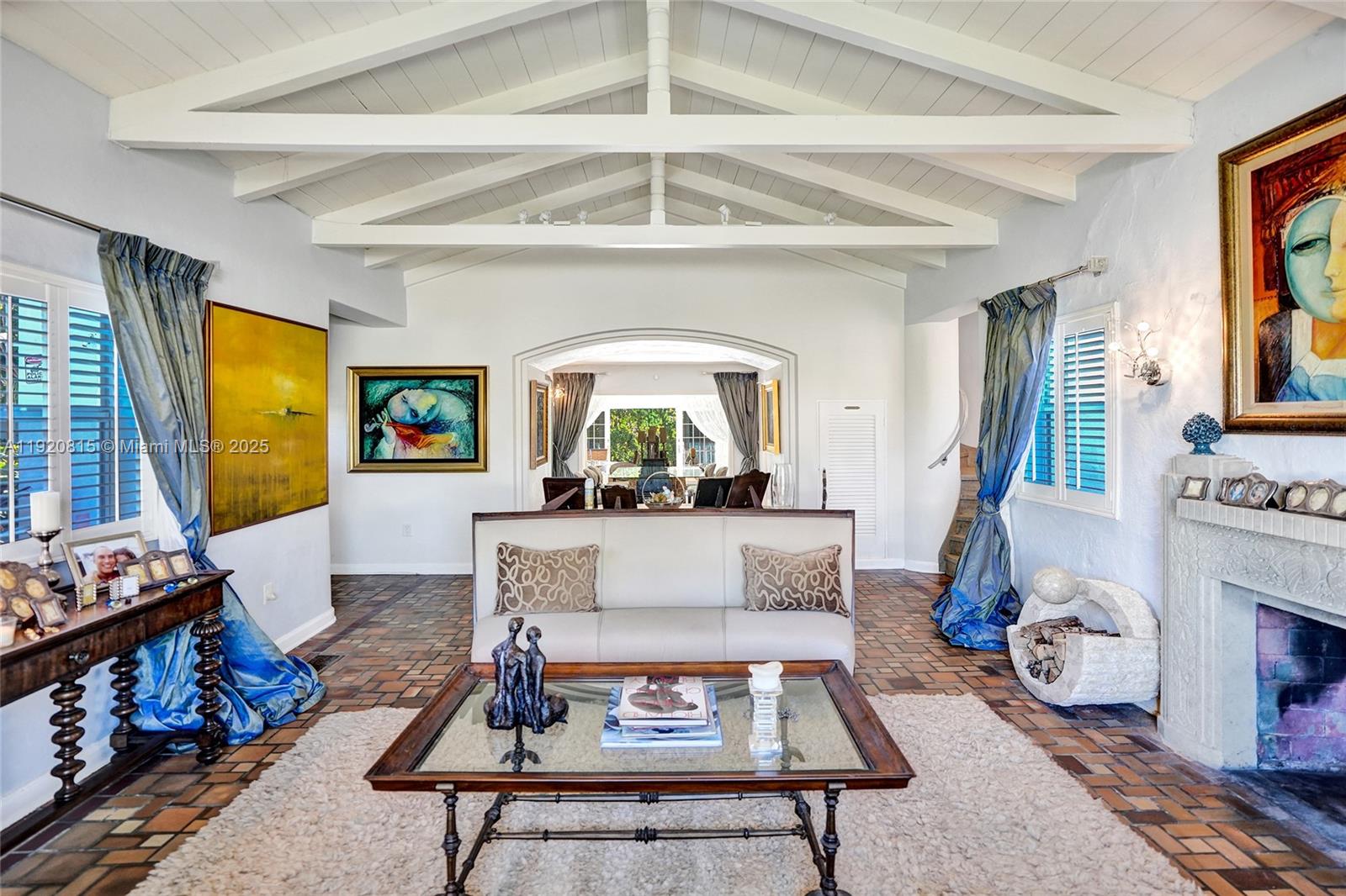 Hollywood, Florida, 33019, United States, 4 Bedrooms Bedrooms, ,4 BathroomsBathrooms,Residential,Active,1997890