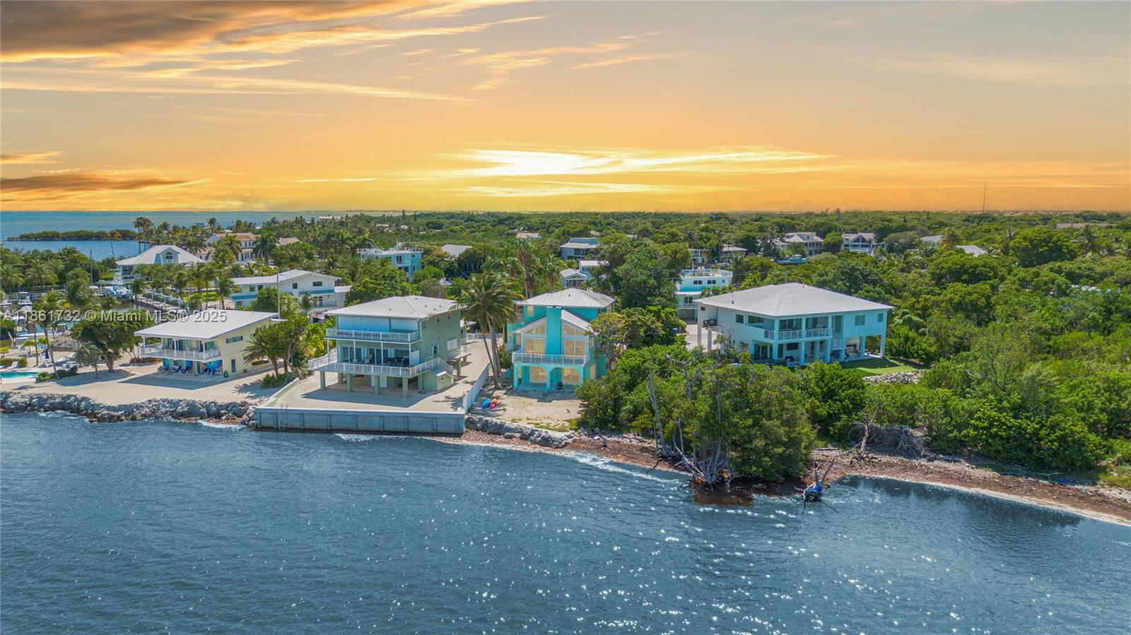 Islamorada, Florida, 33036, United States, 3 Bedrooms Bedrooms, ,4 BathroomsBathrooms,Residential,Active,1920260
