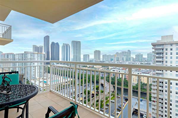 251 174TH ST APT 2012, SUNNY ISLES BEACH, FL 33160, photo 4 of 44